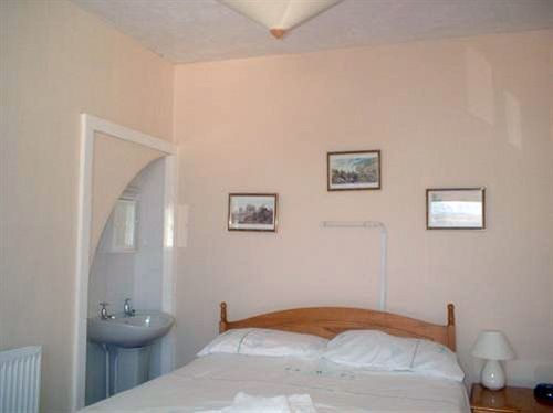 Wavecrest Hotel Holyhead Ngoại thất bức ảnh