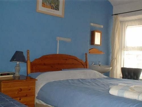 Wavecrest Hotel Holyhead Ngoại thất bức ảnh