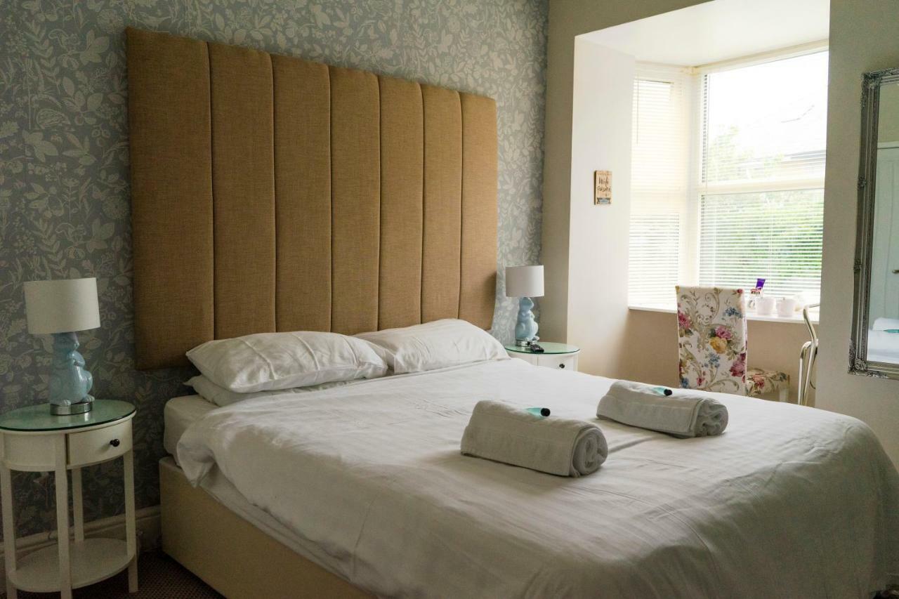 Wavecrest Hotel Holyhead Ngoại thất bức ảnh